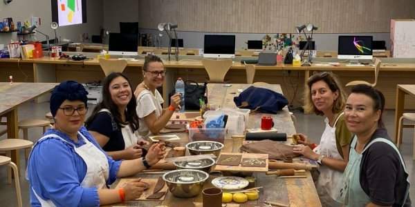 L'atelier de céramique à Manarat Al Saadiyat : entre Artisanat et Convivialité !