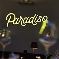 DÎNER AU PARADISO