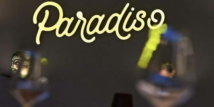 DÎNER AU PARADISO