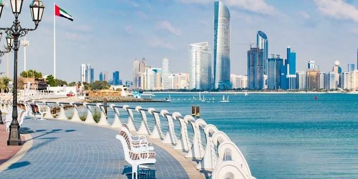 ABU DHABI PRATIQUE - TOUR EN BUS