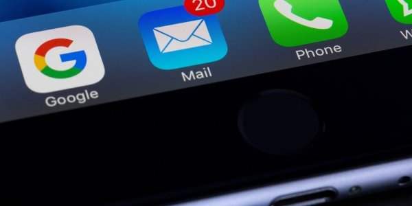 APPLICATIONS INDISPENSABLES À TÉLÉCHARGER